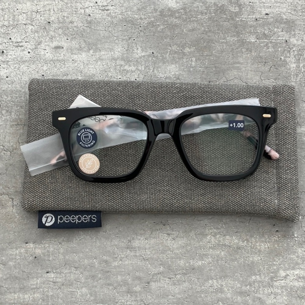 Peepers Starlet Reading Glasses, +1.00.
Blue Light.
